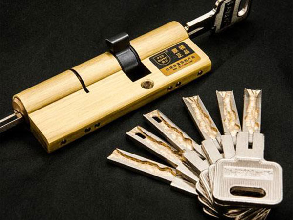 乌鲁木齐24小时上门开锁公司